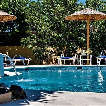 Xenos Villa 2 With A Private Pool,Near The Sea Tigkaki  Ngoại thất bức ảnh