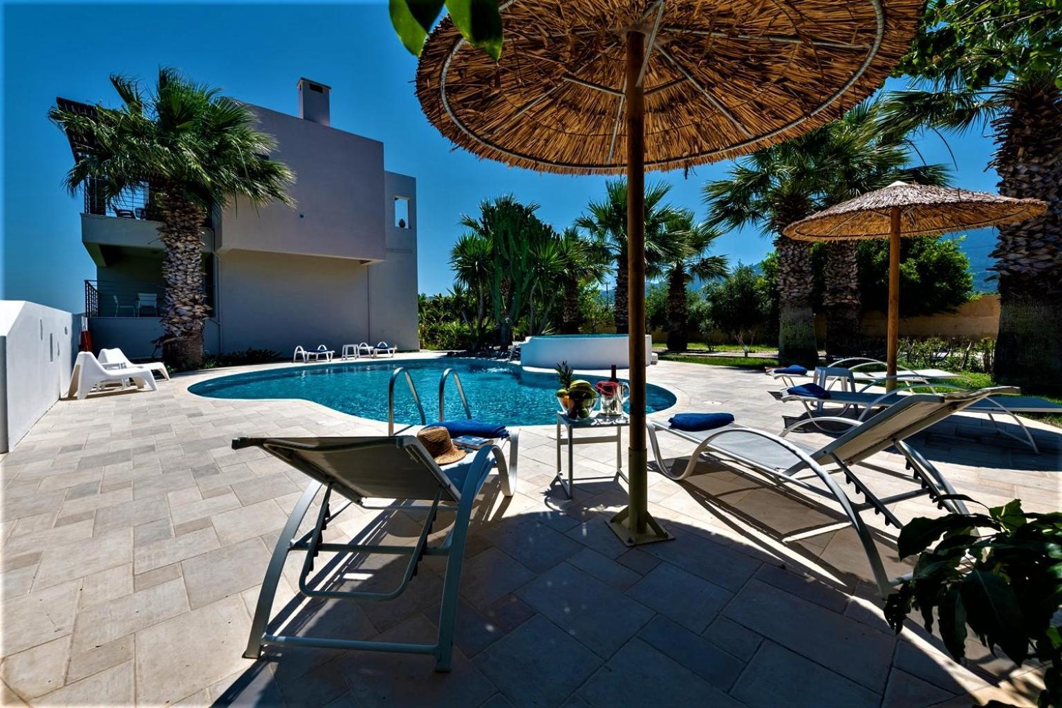 Xenos Villa 2 With A Private Pool,Near The Sea Tigkaki  Ngoại thất bức ảnh