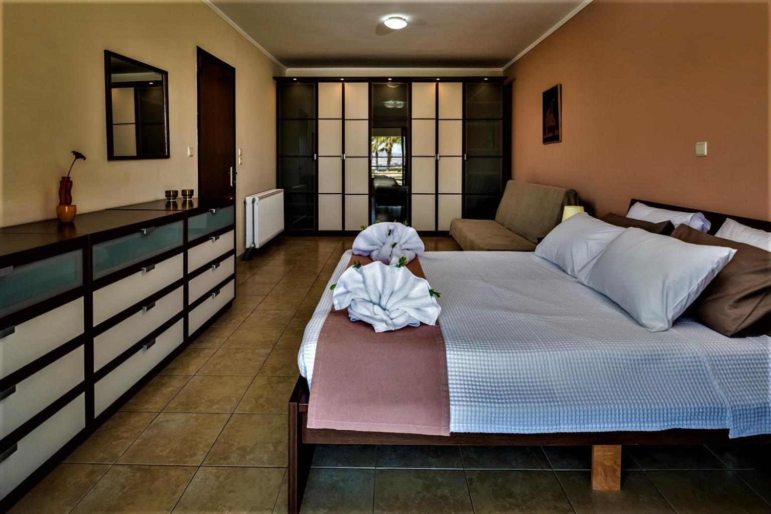 Xenos Villa 2 With A Private Pool,Near The Sea Tigkaki  Ngoại thất bức ảnh